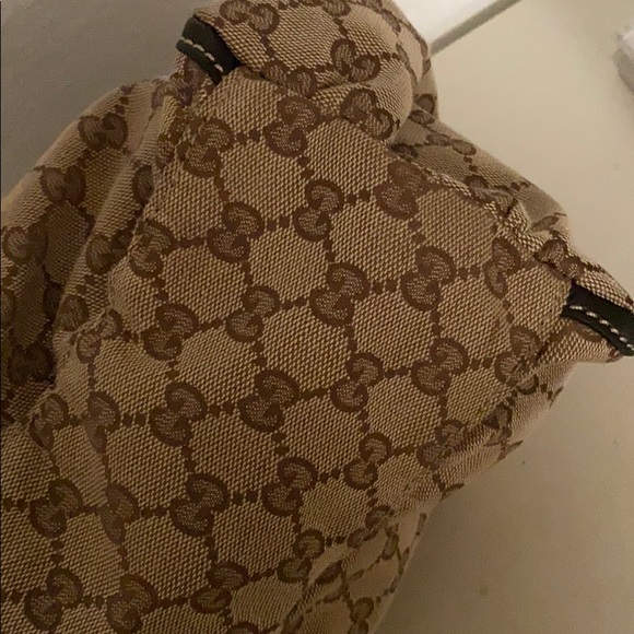 Authentic Gucci Medium Canvas GG Logo Hobo - Picture 12 of 13